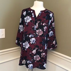 A Pea in the Pod Maternity Tunic Top